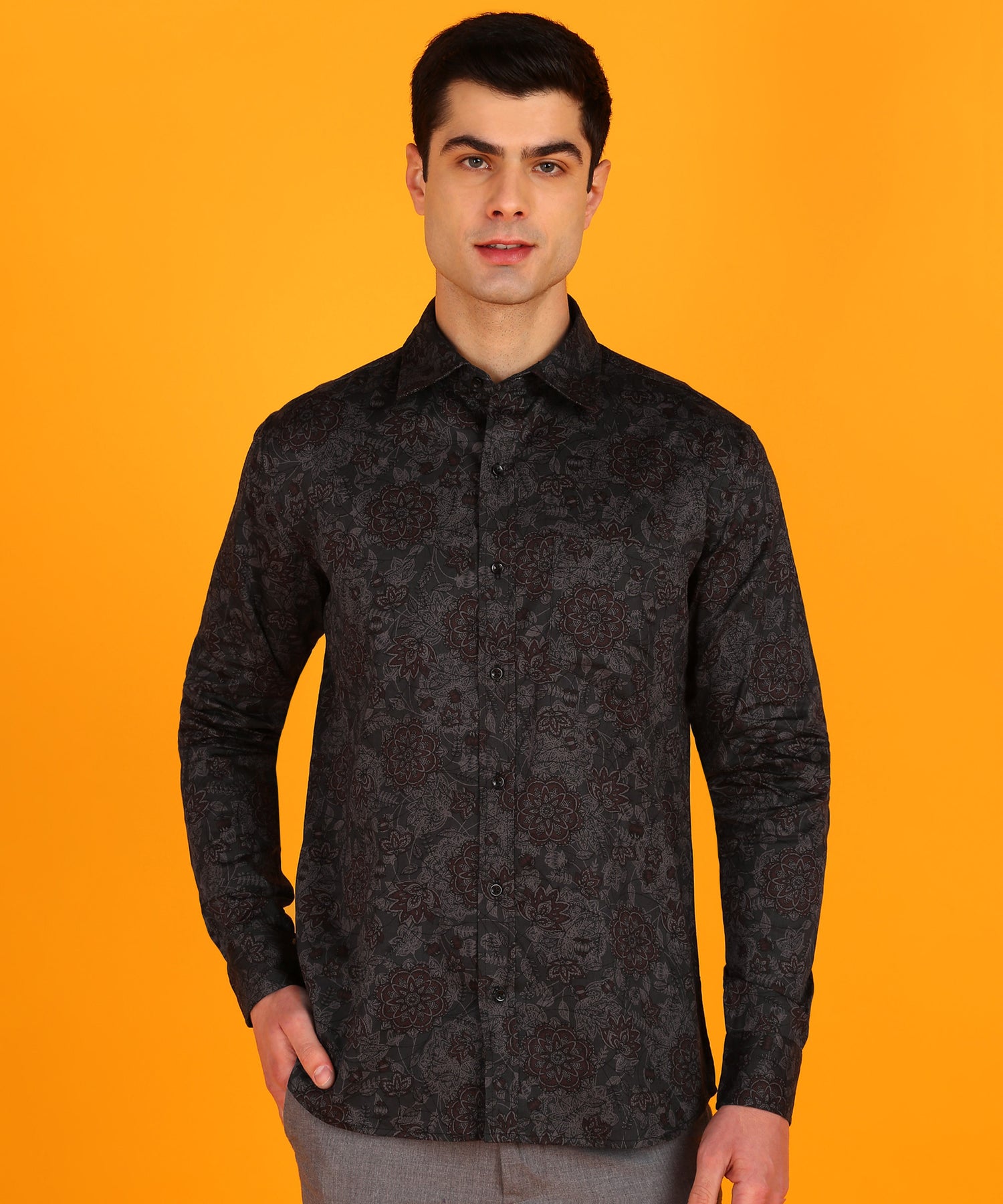 Men Dark Grey &amp; Brown Floral Print Shirt