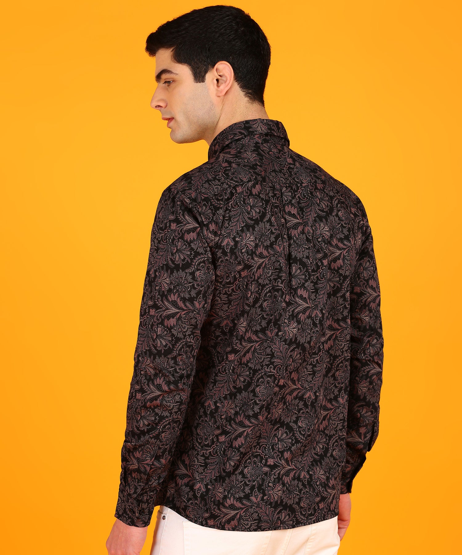 Men Brown &amp; Pink Floral Printed Full Sleeves Black Shirt