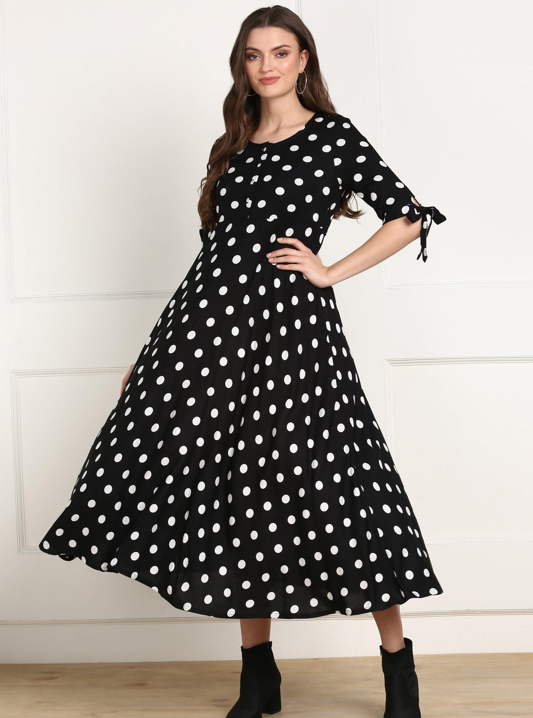 Znx Women Black Polka Dot Printed Dress - Znxclothing